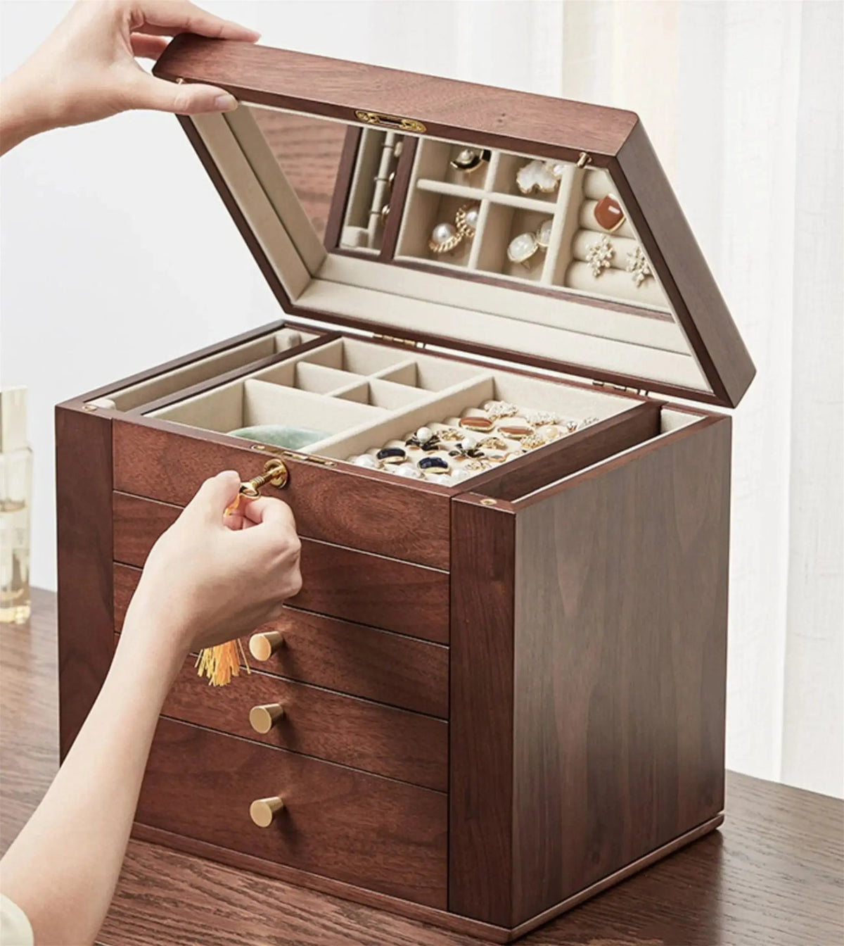 5 Layer Large Solid Wood Jewellry Box with Lock Drawer