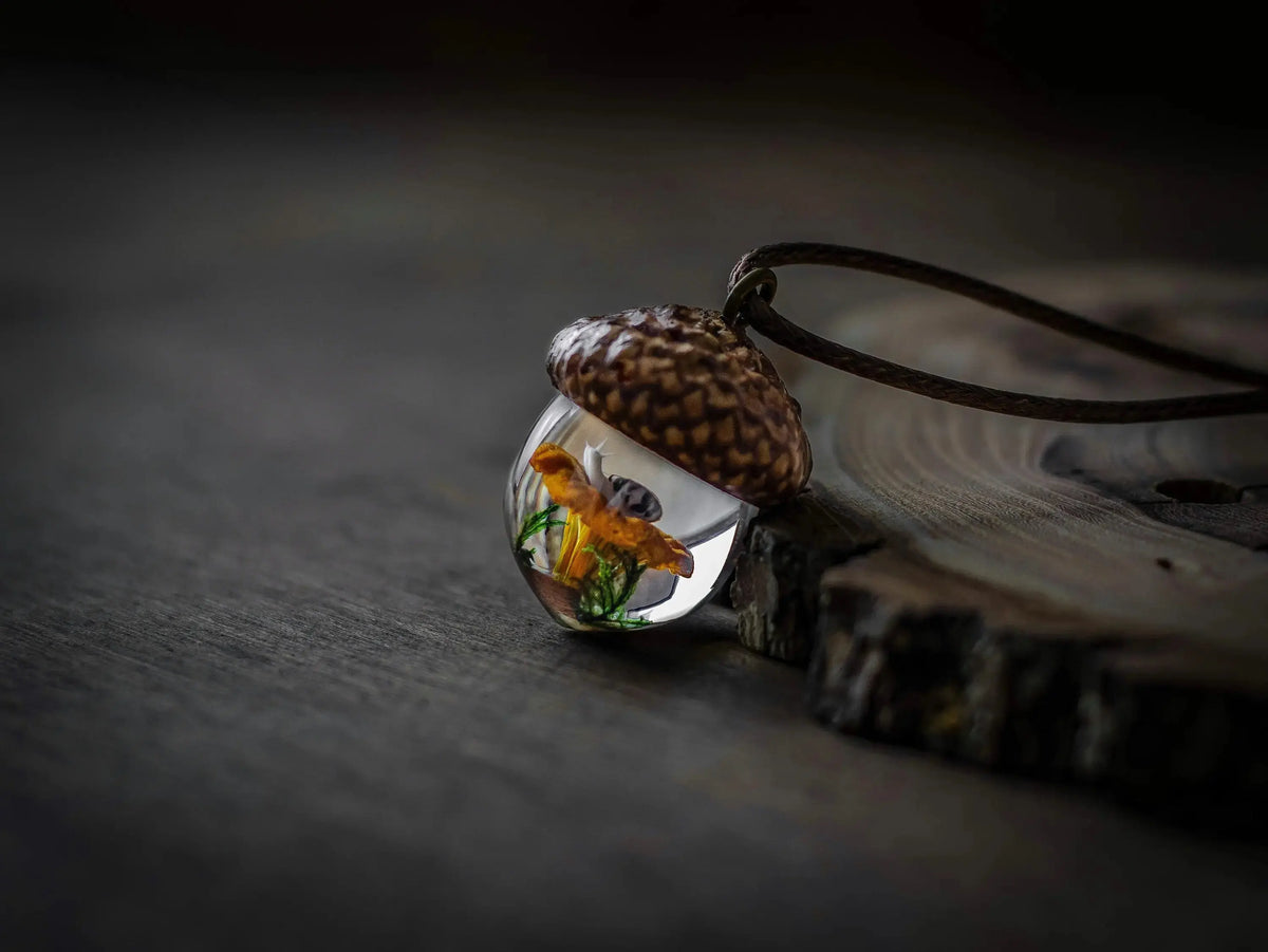 Acorn Necklace With Mushroom Frog