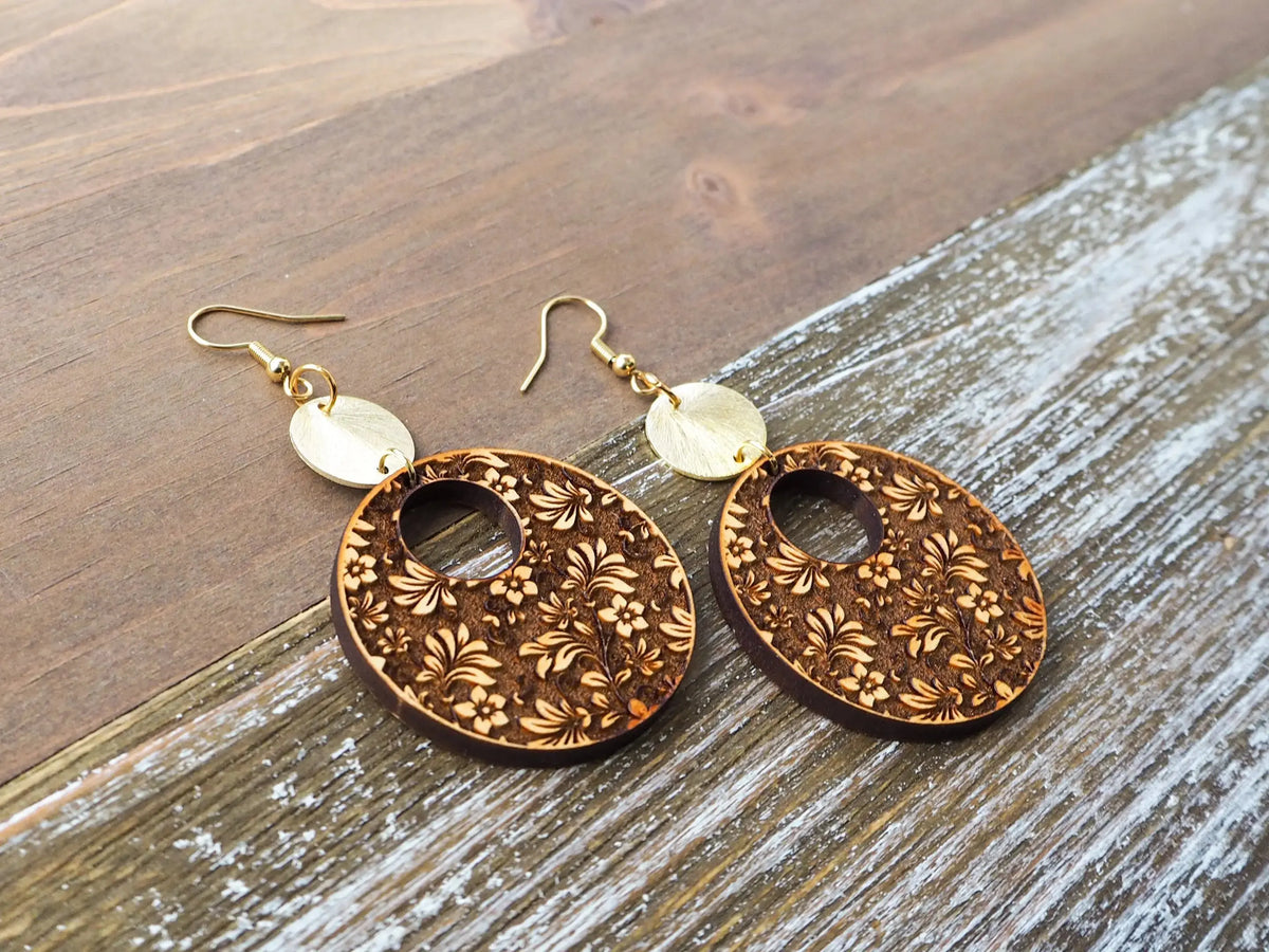 Beautiful Floral Engraved Dangle Earrings With Disc |