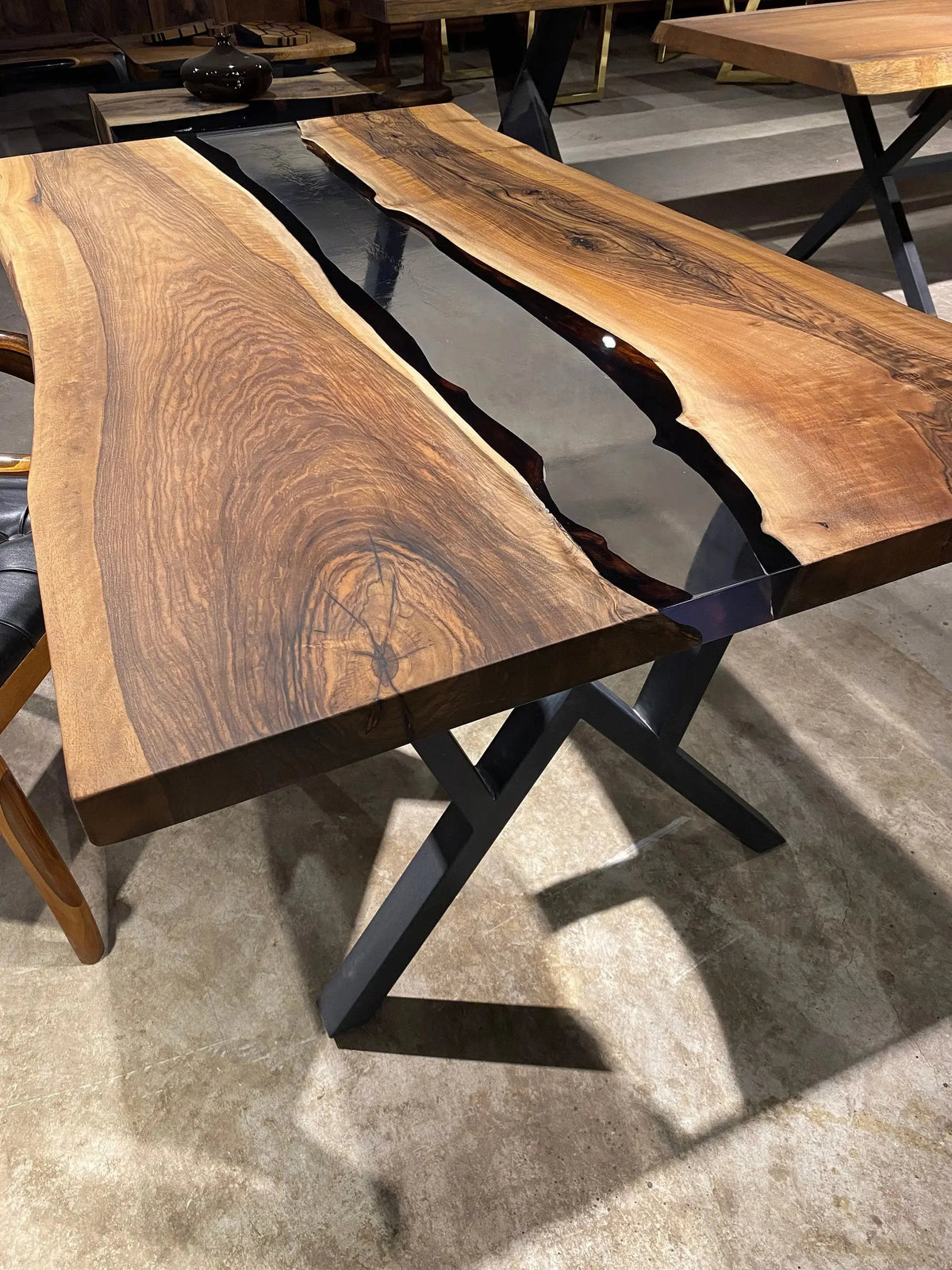 Clear Epoxy Dining Table | Live Edge Table | Walnut Wood Epoxy Living Room Table