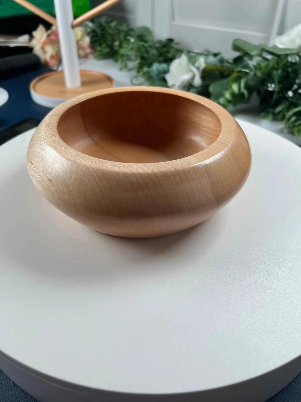 Closed Form Maple Bowl