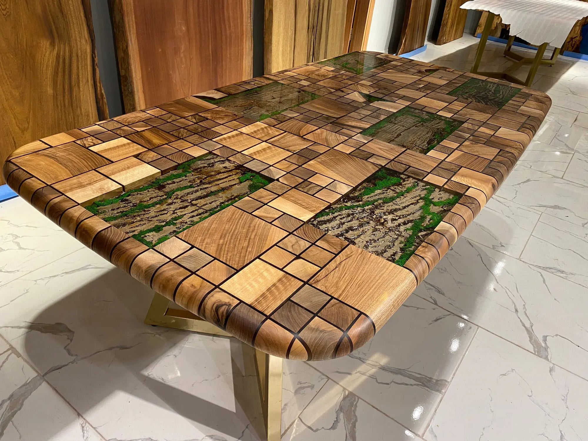 Industrial Epoxy Table | epoxy table | Jungle | Onwooden