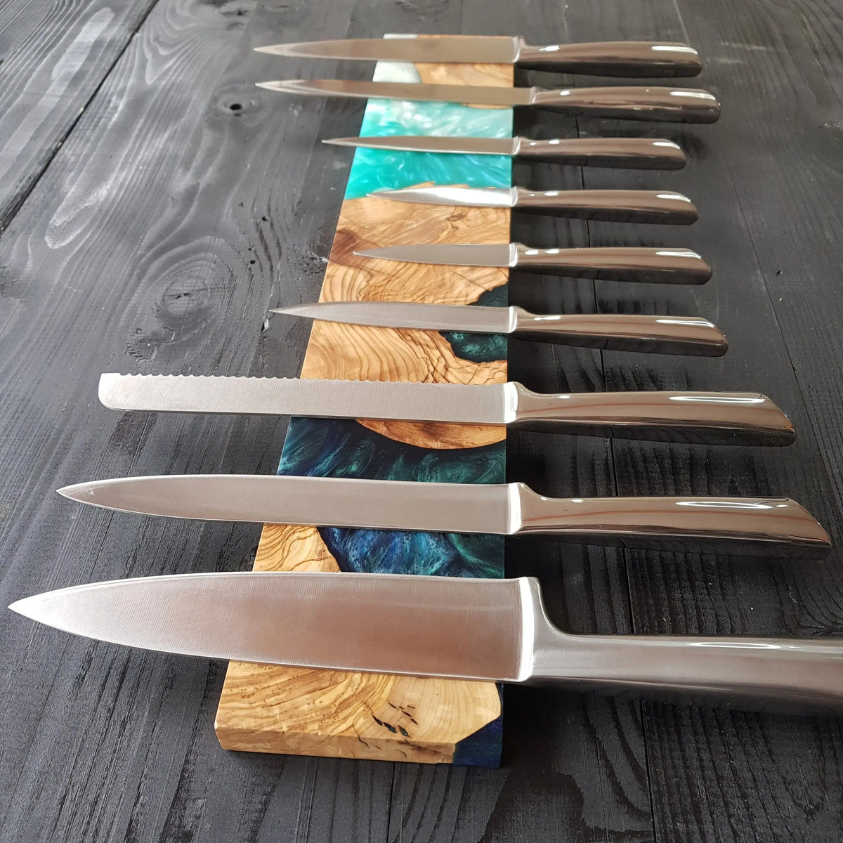 Magnetic Knife Rack For 9 Knives