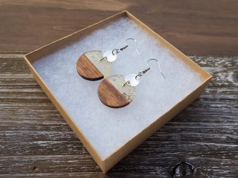 Small Silver Flakes &amp; Wood Circle Earrings with Disc On Wooden