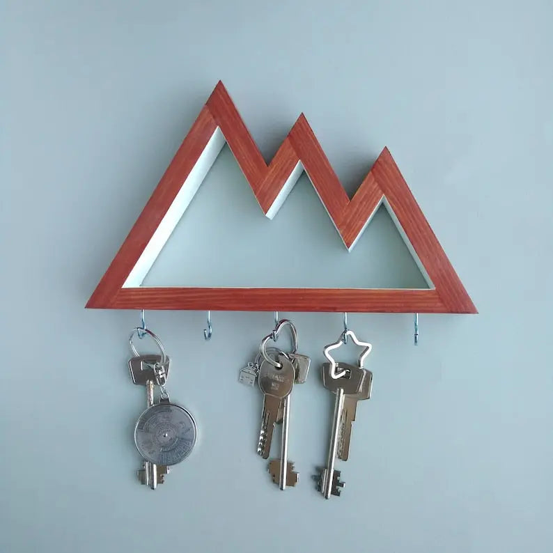 Wooden Wall Key Rack - Cascade Mountains On Wooden